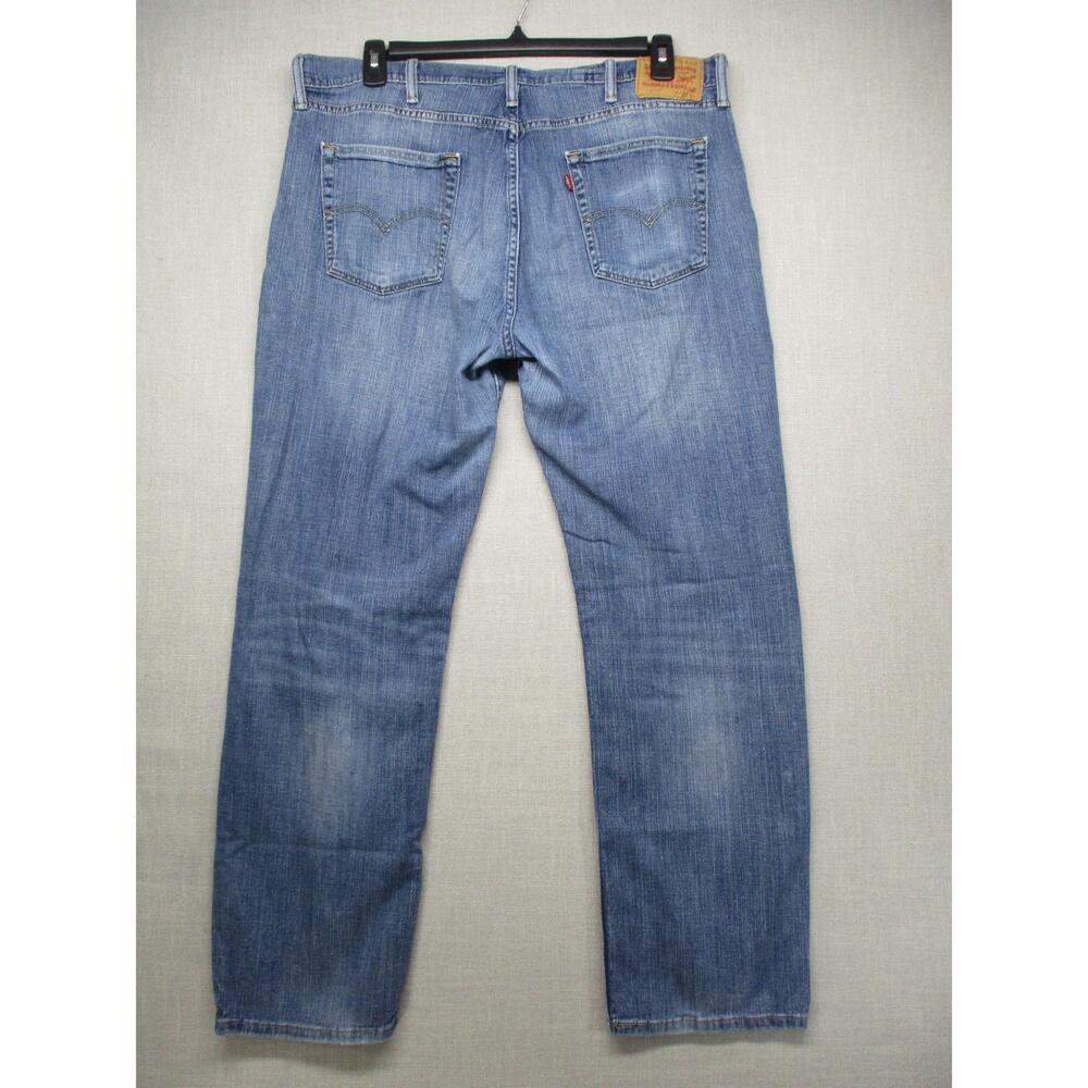 Levi Strauss Co Blue Faded Relaxed Vintage Five Pocket Jeans Men‎ Size W40 L32 - Picture 8 of 12